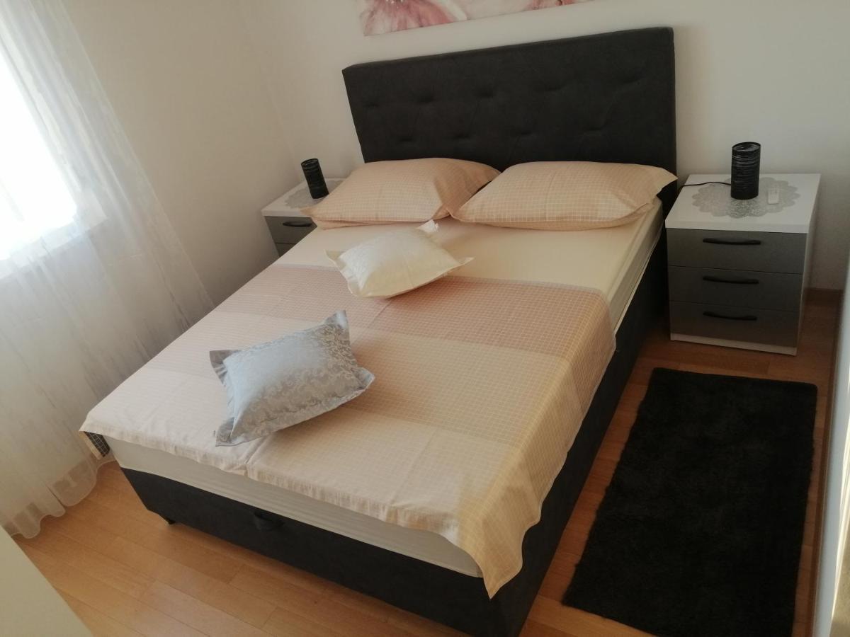 Luxury Apartment Queen Solin Exteriör bild