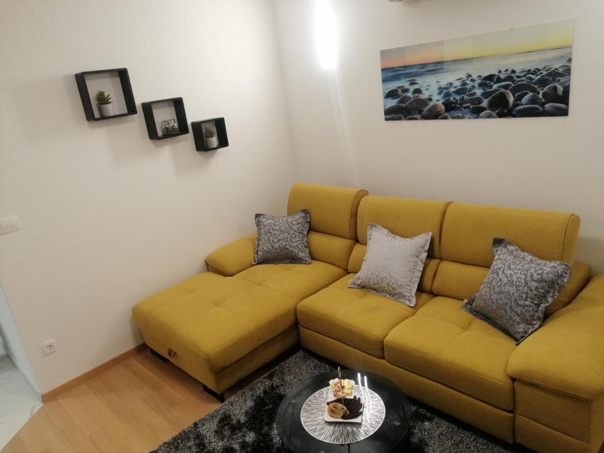 Luxury Apartment Queen Solin Exteriör bild