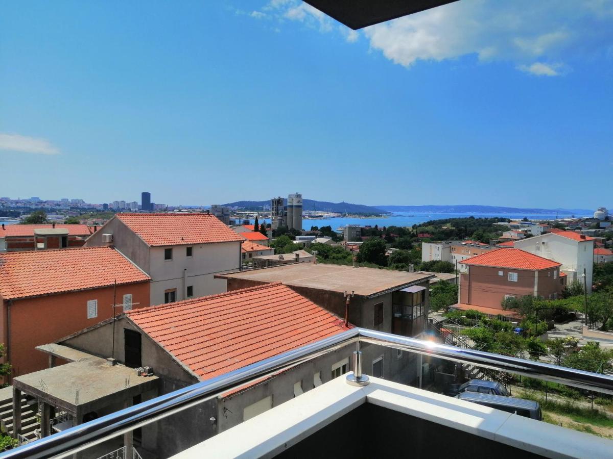 Luxury Apartment Queen Solin Exteriör bild